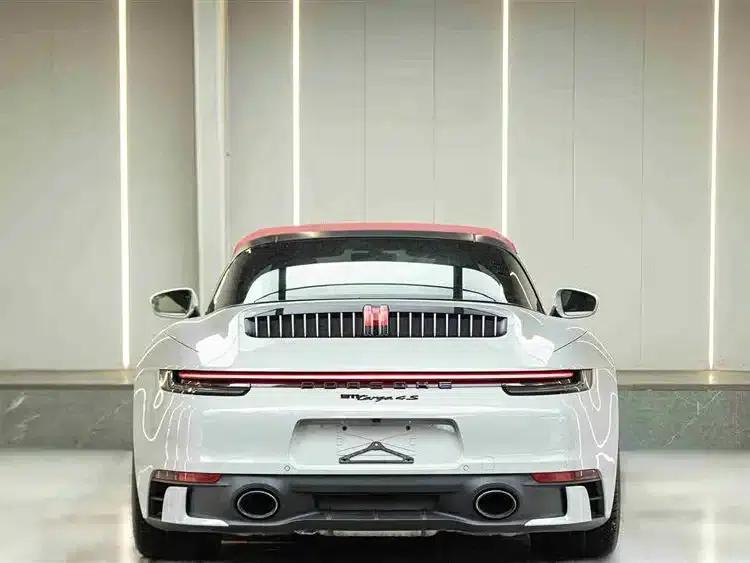 2022 Porsche 911 Targa 4S 3.0T — миниатюра 3