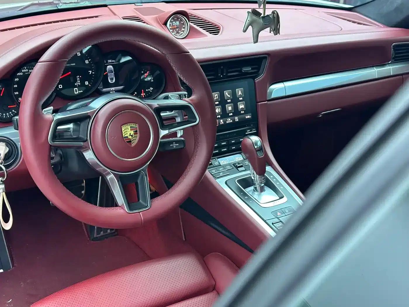 2016 Porsche 911 Carrera 3.0T — миниатюра 8