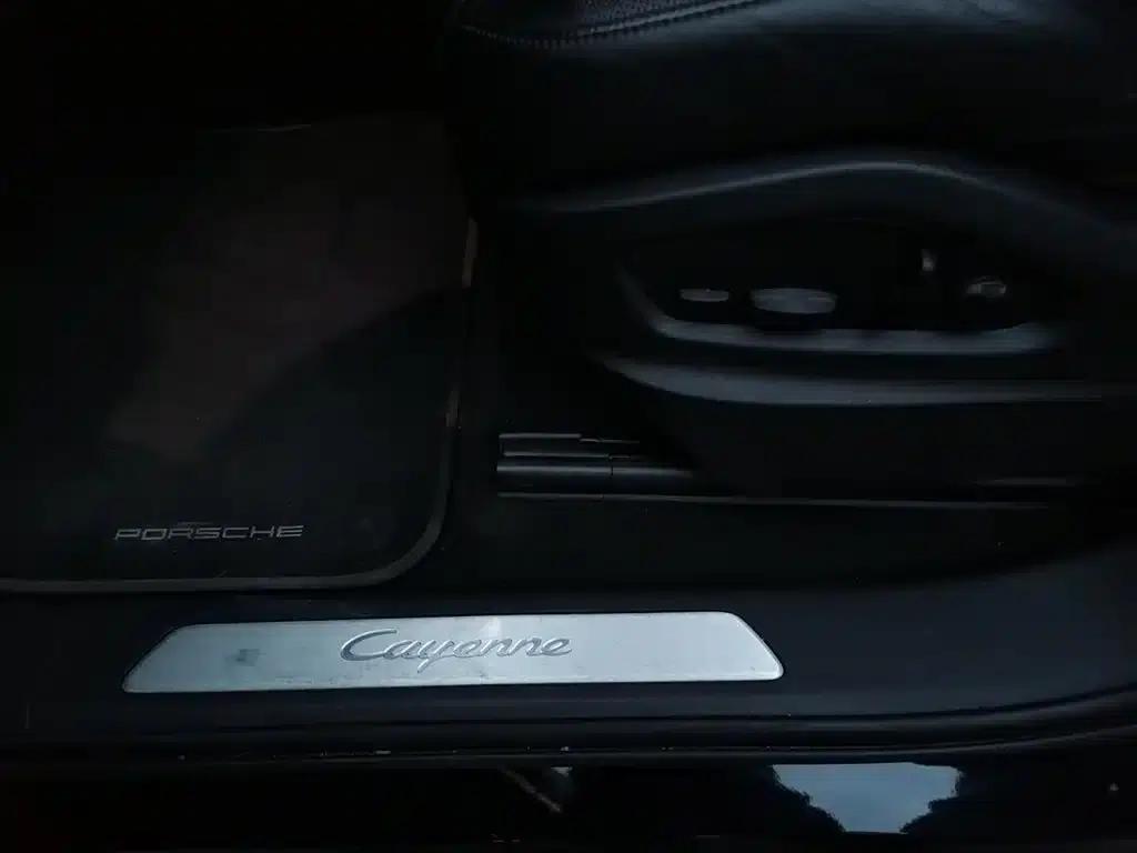 2023 Cayenne E-Hybrid 2.0T — миниатюра 2