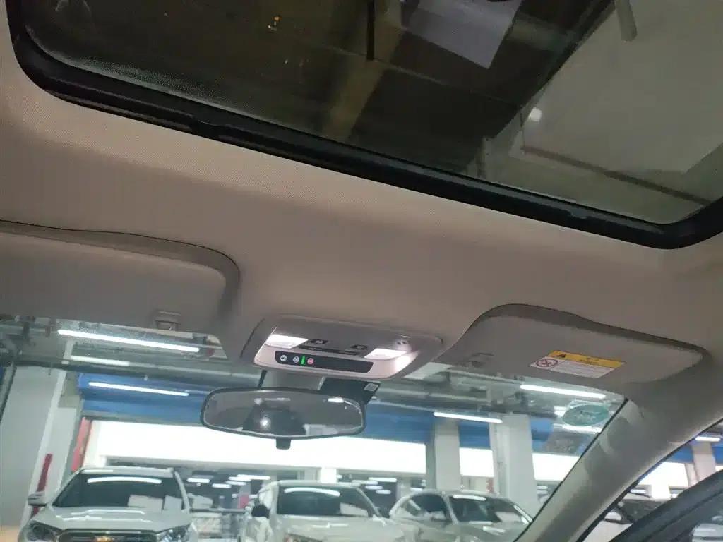Buick Regal 2019 20T Elite Edition (China VI Emission Standard) — миниатюра 20