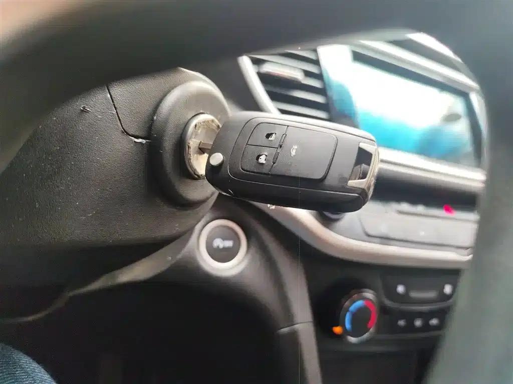 Buick Excelle 2021 Facelift 1.3T Automatic Mild Hybrid Elite — миниатюра 9