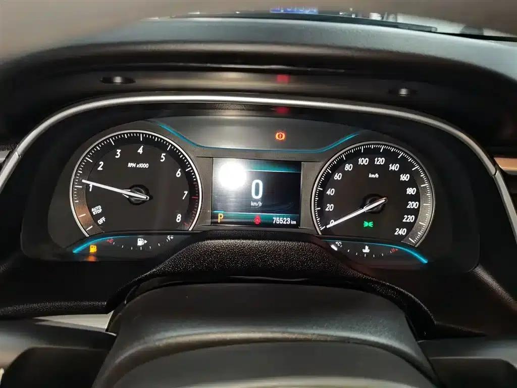Buick Excelle 2021 Facelift 1.3T Automatic Mild Hybrid Elite — миниатюра 12