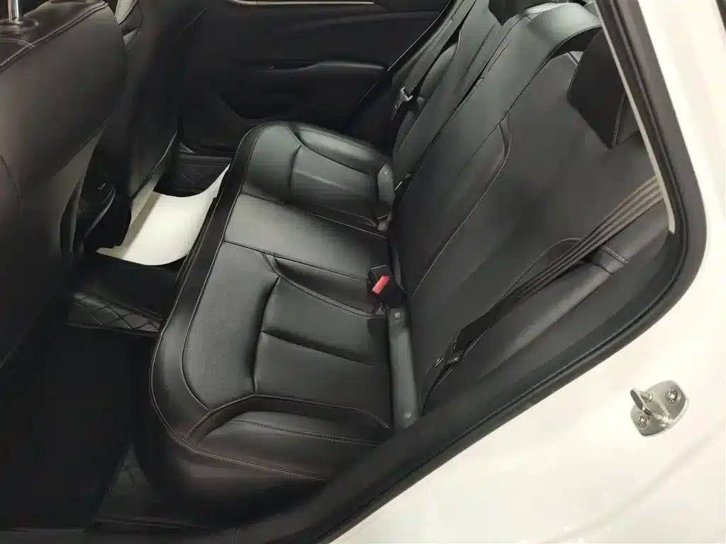Buick Excelle 2021 Facelift 1.3T Automatic Mild Hybrid Elite — миниатюра 17