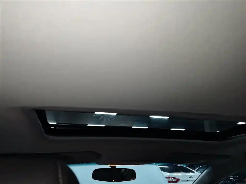 Buick Excelle 2021 Facelift 1.3T Automatic Mild Hybrid Elite — миниатюра 18