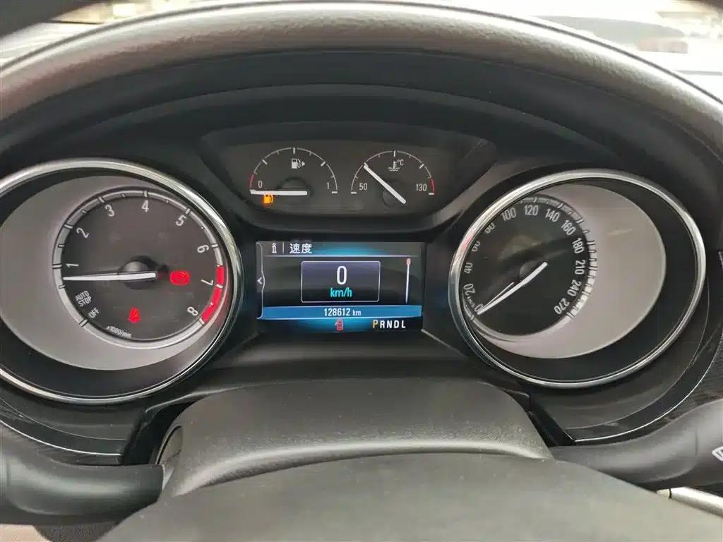 Buick Verano 2017 Sedan 15S Automatic Leading Edition — миниатюра 12