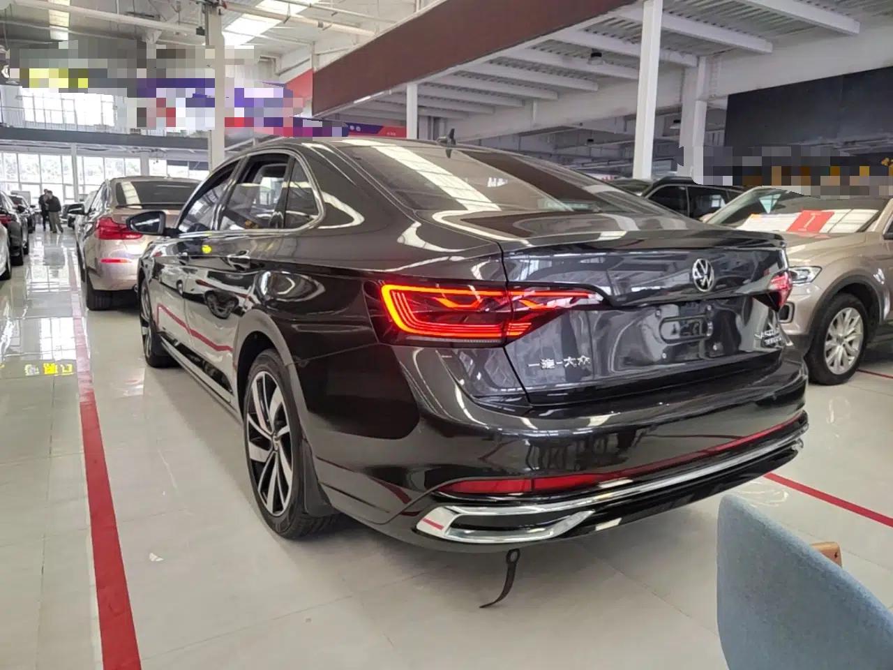Volkswagen Sagitar 2024 300TSI DSG Excellence Edition — миниатюра 4