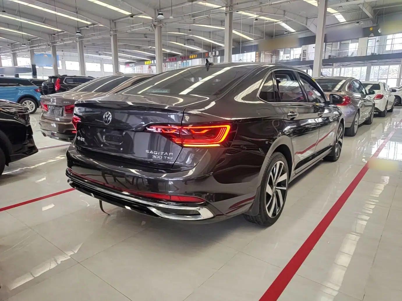 Volkswagen Sagitar 2024 300TSI DSG Excellence Edition — миниатюра 6