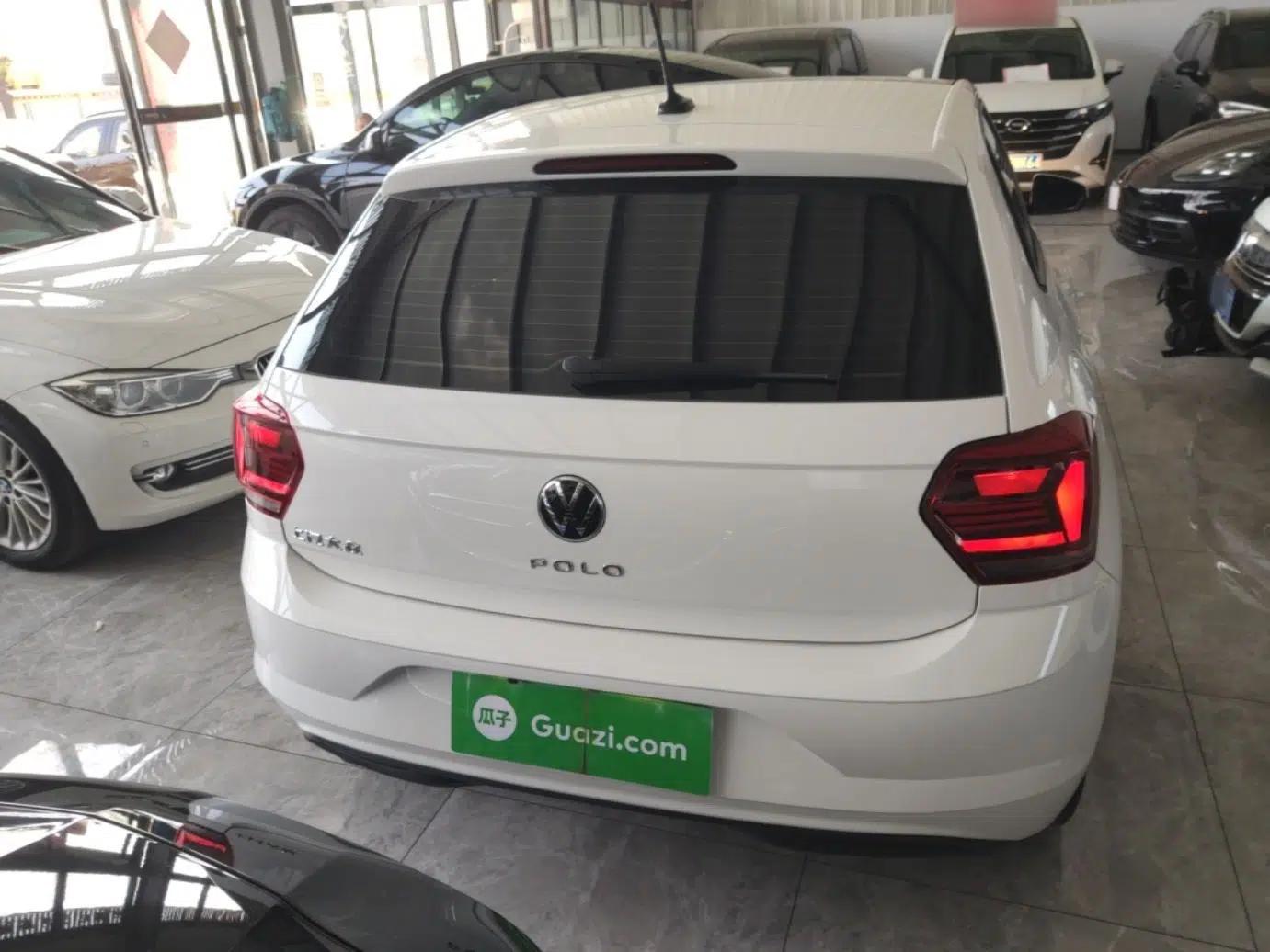 Volkswagen Polo 2021 Plus 1.5L Automatic Panoramic Enjoyment Edition — миниатюра 3