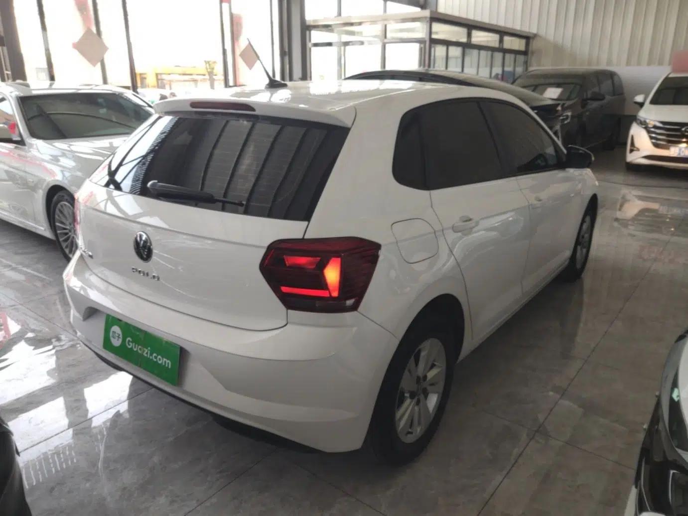Volkswagen Polo 2021 Plus 1.5L Automatic Panoramic Enjoyment Edition — миниатюра 4