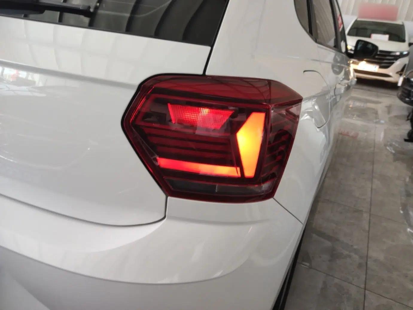 Volkswagen Polo 2021 Plus 1.5L Automatic Panoramic Enjoyment Edition — миниатюра 8