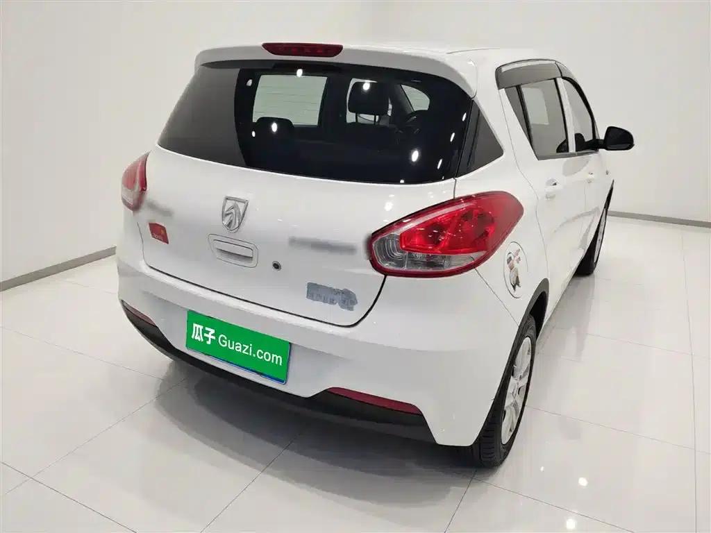 Baojun 310 2016 1.2L Manual Comfort Model — миниатюра 5