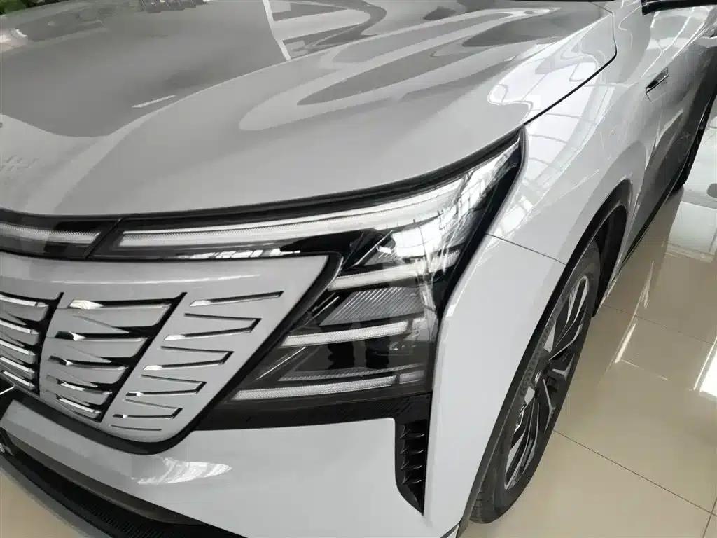Changan CS75PLUS 2025, Fourth Generation Ultra 2.0T, New Blue Whale Intelligent Power Edition — миниатюра 18