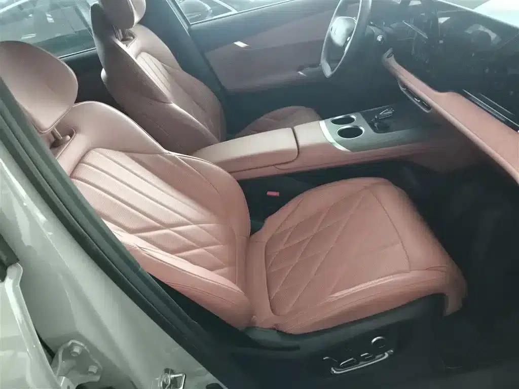 Changan CS75PLUS 2025, Fourth Generation Ultra 2.0T, New Blue Whale Intelligent Power Edition — миниатюра 20