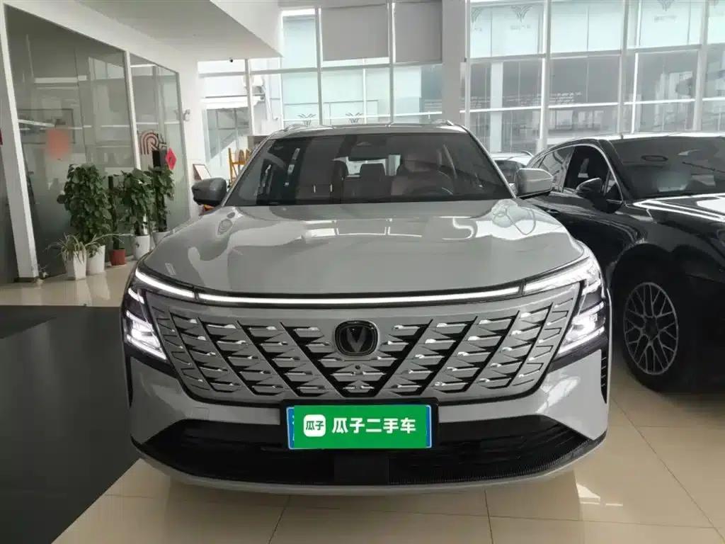 Changan CS75PLUS 2025, Fourth Generation Ultra 2.0T, New Blue Whale Intelligent Power Edition — миниатюра 3
