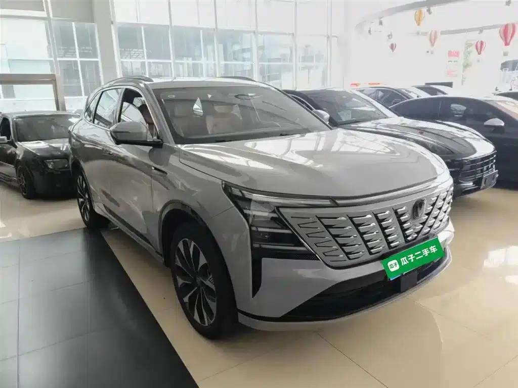Changan CS75PLUS 2025, Fourth Generation Ultra 2.0T, New Blue Whale Intelligent Power Edition — миниатюра 22