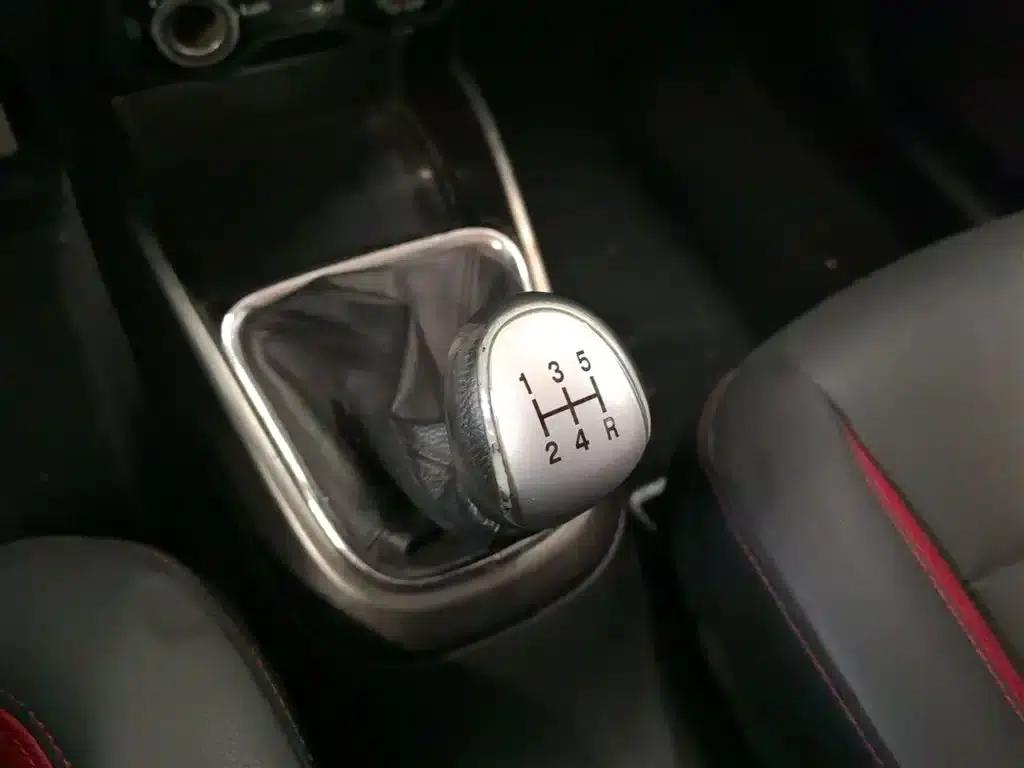 Changan CS15 2016 1.5L Manual Fashion Edition — миниатюра 14