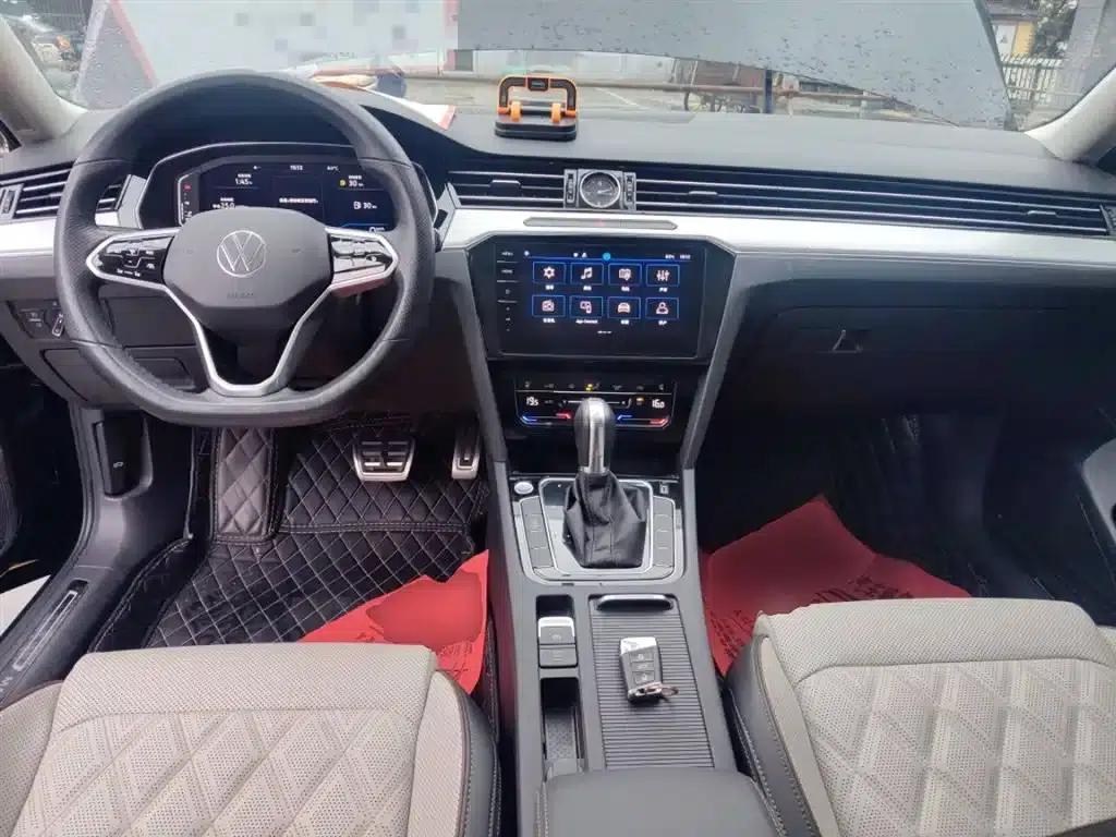 Volkswagen Magotan 2023 2 Millionth Unit Commemorative Edition 330TSI DSG Luxury — миниатюра 10