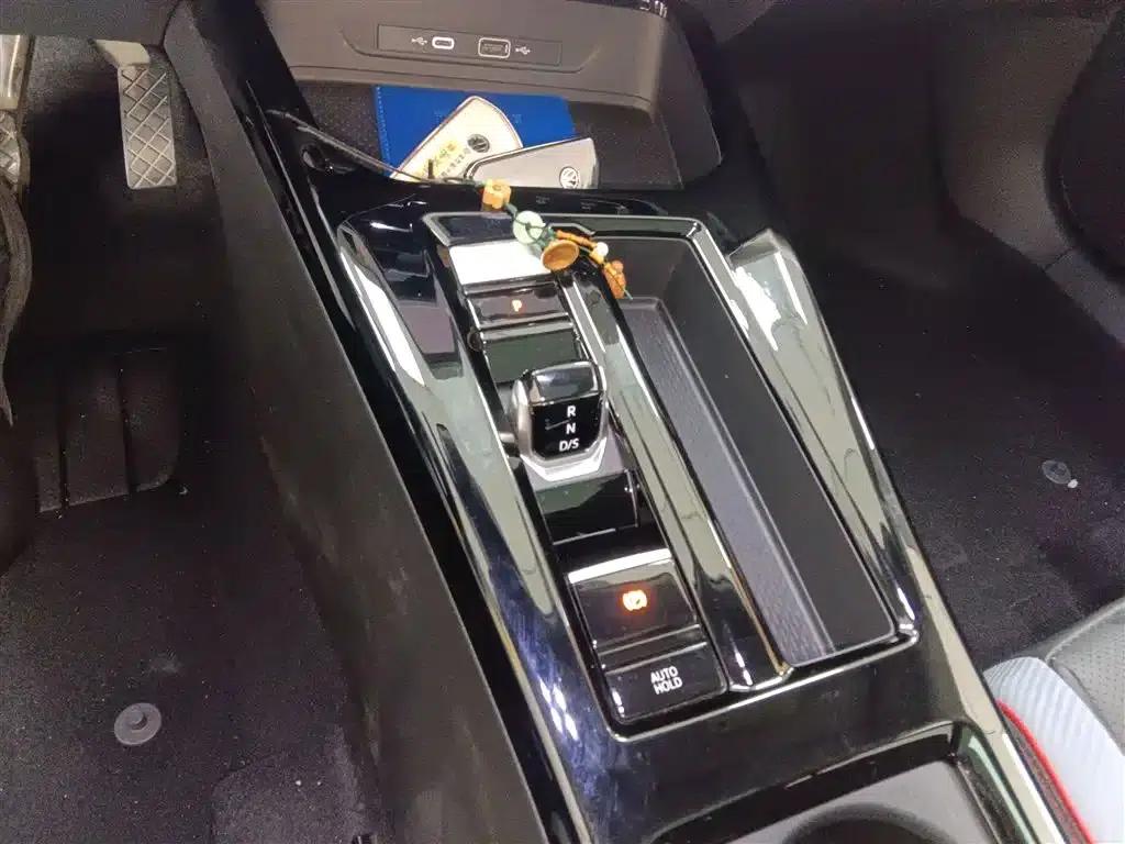 Lamando 2024 Lamando L 280TSI DSG Hot Edition — миниатюра 14