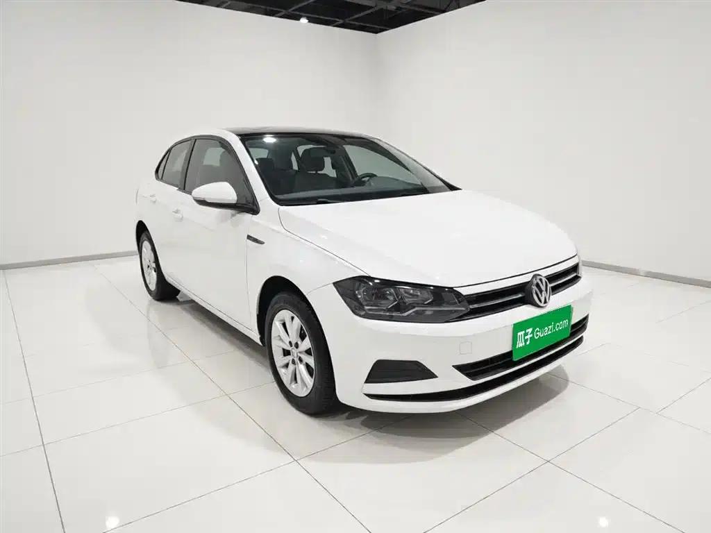 2019 Polo Plus 1.5L Automatic Colorful Technology Edition — миниатюра 4