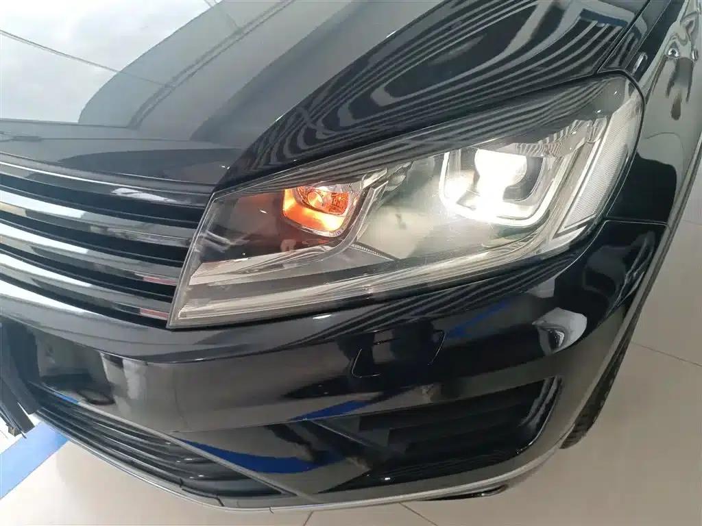2016 Touareg 3.0TSI Premium Edition — миниатюра 24