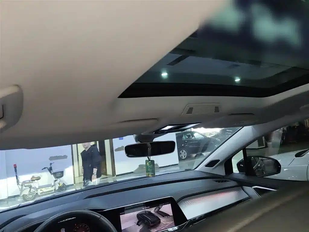 2022 Range Rover 530TSI AWD Flagship Pro 6-seater — миниатюра 11