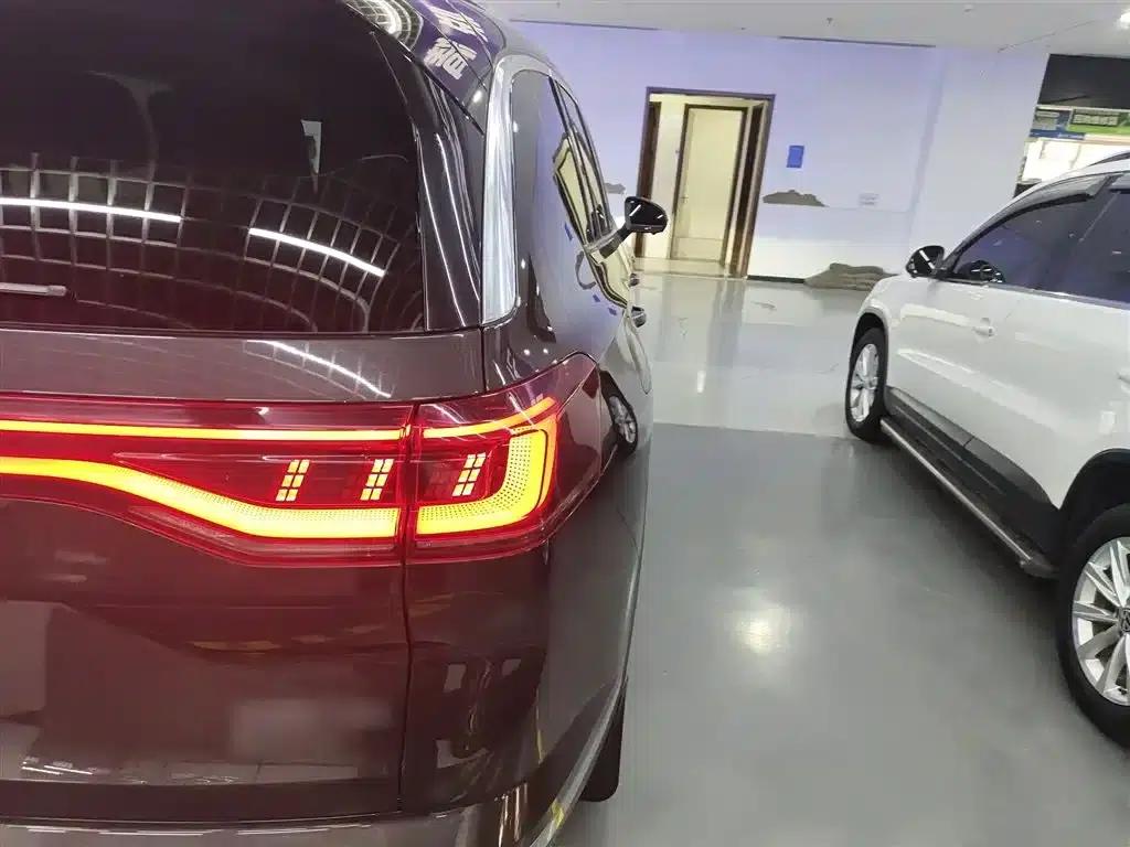 2022 Range Rover 530TSI AWD Flagship Pro 6-seater — миниатюра 20