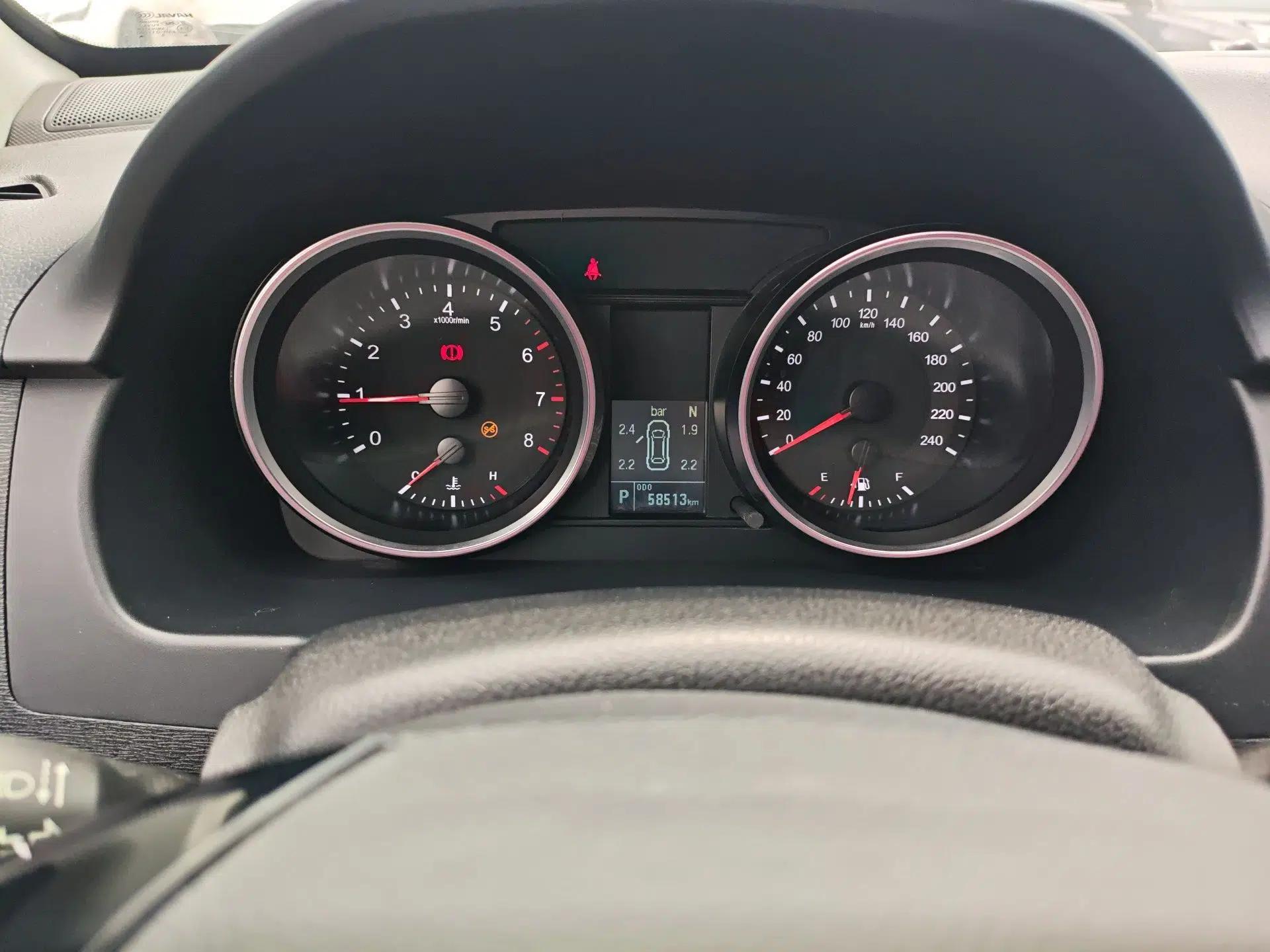 Haval M6 2018 Revised Version 1.5T DCT Two-Wheel Drive Elite Edition — миниатюра 15