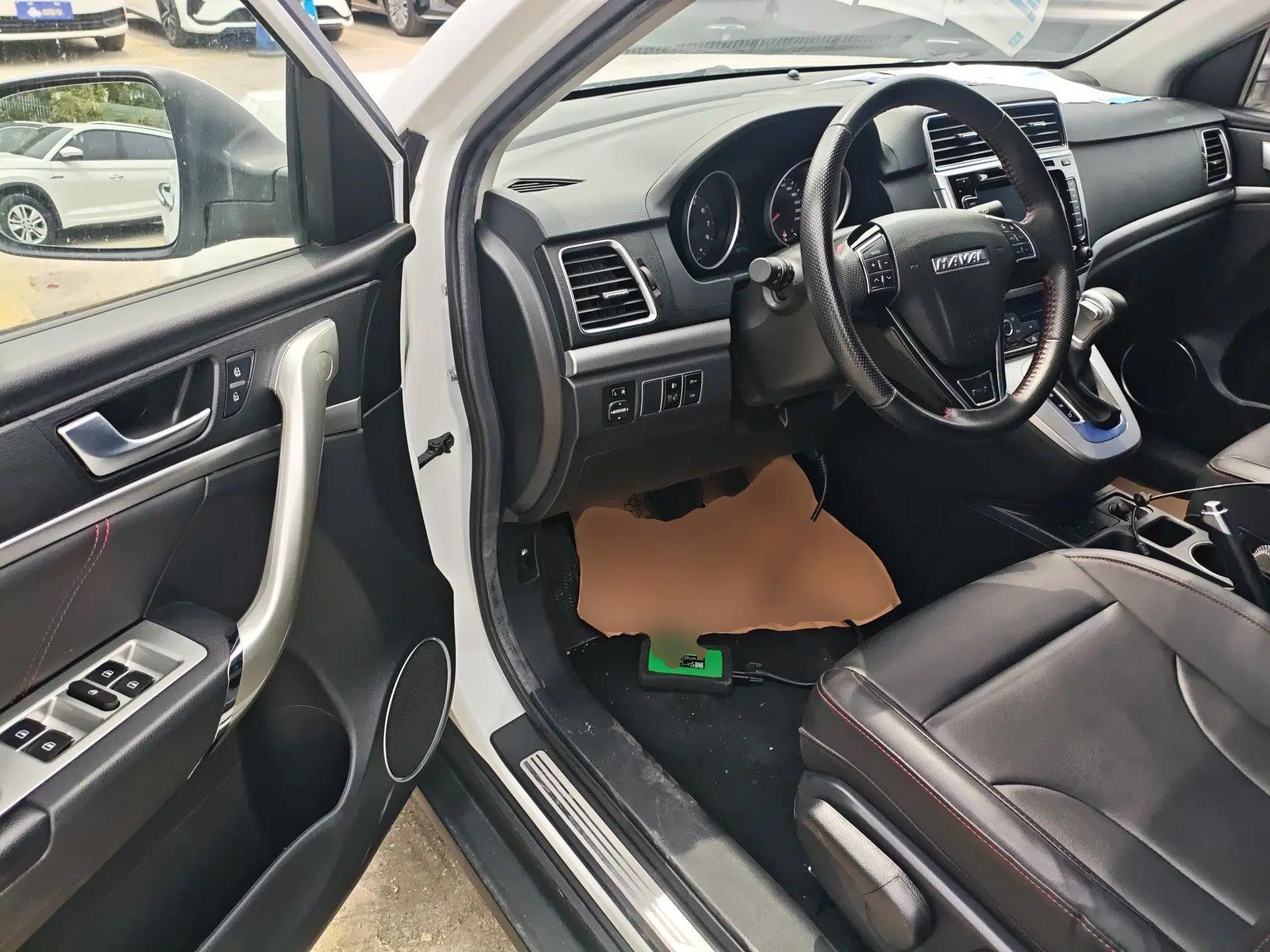 Haval M6 2018 Revised Version 1.5T DCT Two-Wheel Drive Elite Edition — миниатюра 19