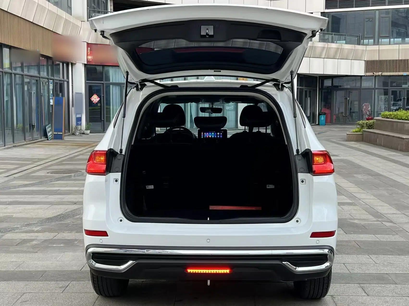 Haval M6 2021 PLUS 1.5T Manual Luxury Smart Connectivity Model — миниатюра 22