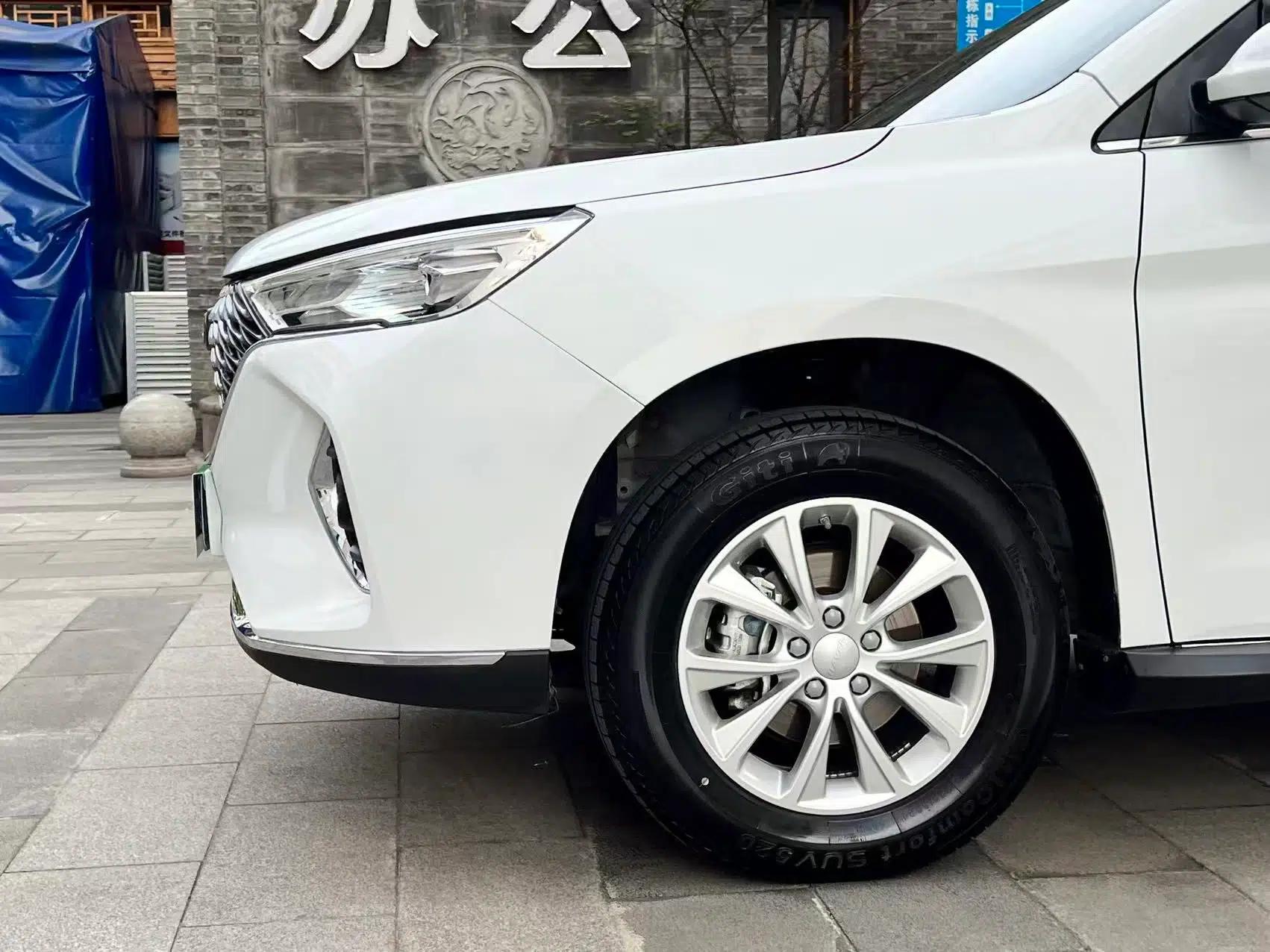 Haval M6 2021 PLUS 1.5T Manual Luxury Smart Connectivity Model — миниатюра 8