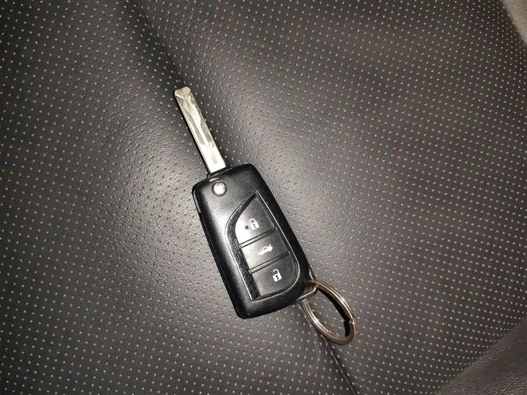 Camry 2015 Junrui 2.0S Dynamic Edition — миниатюра 9