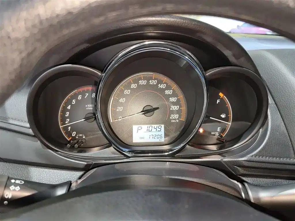 YARiS L 2021 Model YARiS X 1.5L CVT Leading Edition — миниатюра 8