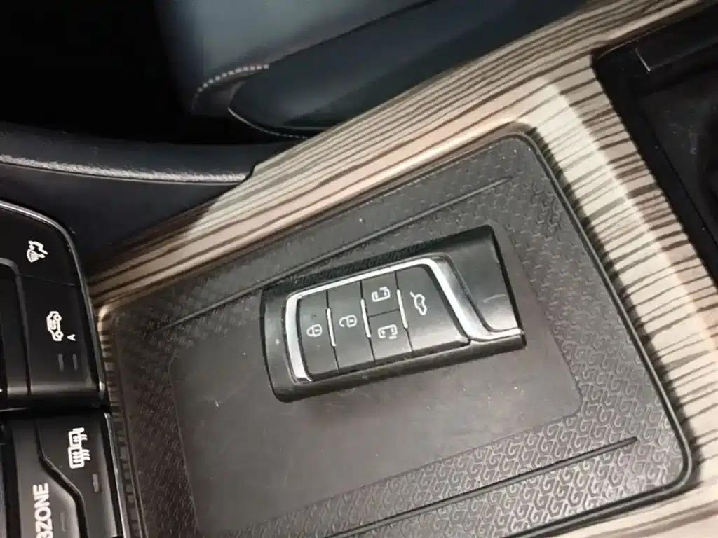 Trumpchi M8 2018 320T Flagship Edition — миниатюра 9
