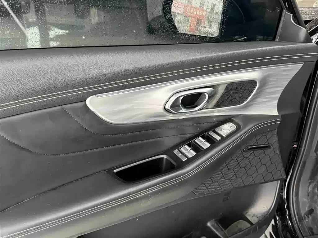 Trumpchi GS8 2022 Navigator Series 2.0TGDI 2WD Luxury Intelligent Connected Edition (7-seater) — миниатюра 12