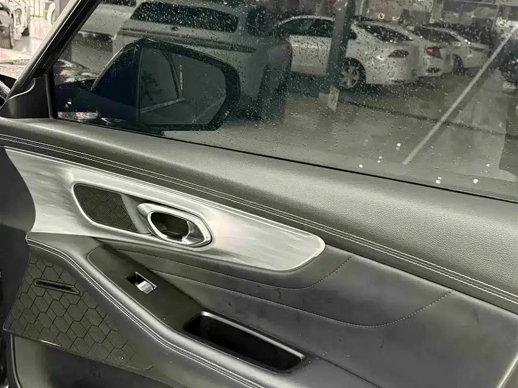 Trumpchi GS8 2022 Navigator Series 2.0TGDI 2WD Luxury Intelligent Connected Edition (7-seater) — миниатюра 9