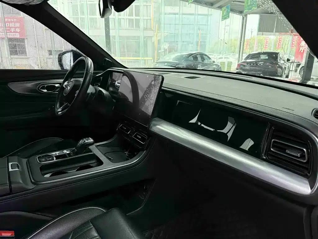 Trumpchi GS8 2022 Navigator Series 2.0TGDI 2WD Luxury Intelligent Connected Edition (7-seater) — миниатюра 10