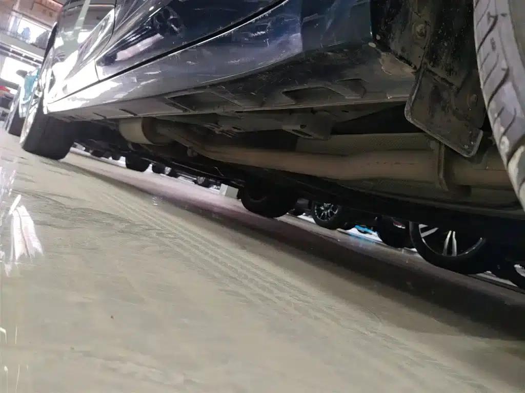 Trumpchi M6 2019 270T DCT Premium Edition (Six Seats) National VI Emission Standard — миниатюра 22