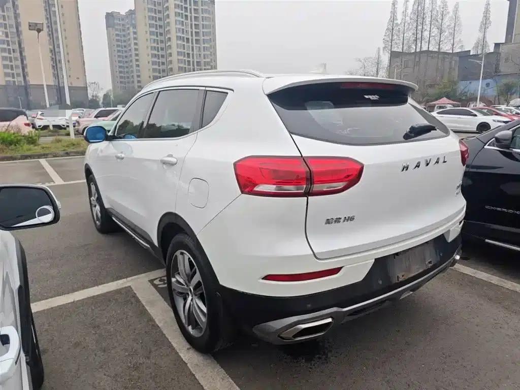 Haval H6 2017 Red Label 2.0T Automatic 2WD Smart Edition — миниатюра 5