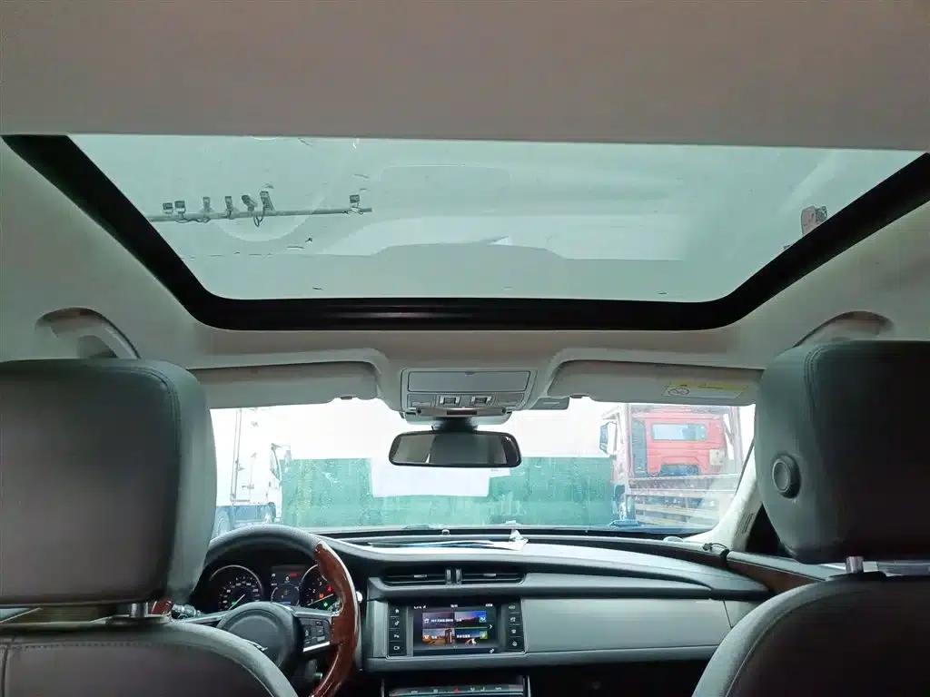 2018 Jaguar XFL 2.0T 200PS Elite Edition — миниатюра 18