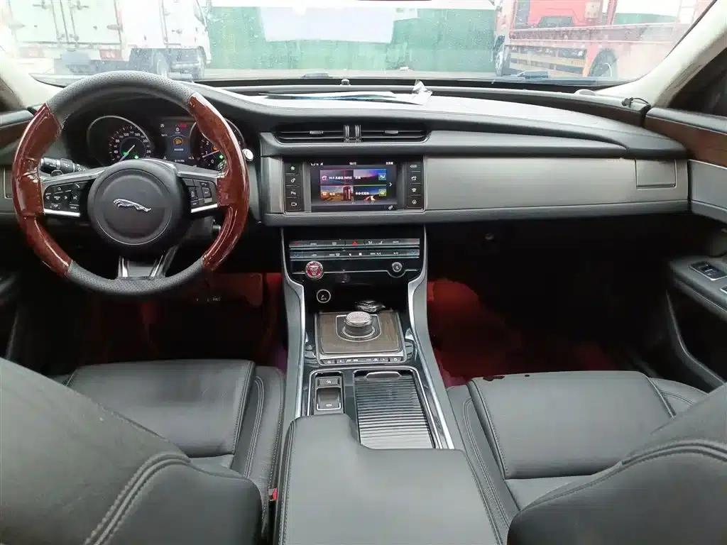 2018 Jaguar XFL 2.0T 200PS Elite Edition — миниатюра 10