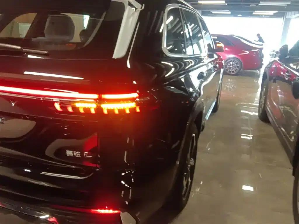 Geely Xingyue L 2024 2.0TD DCT EVO 2WD Long Wind Edition — миниатюра 24