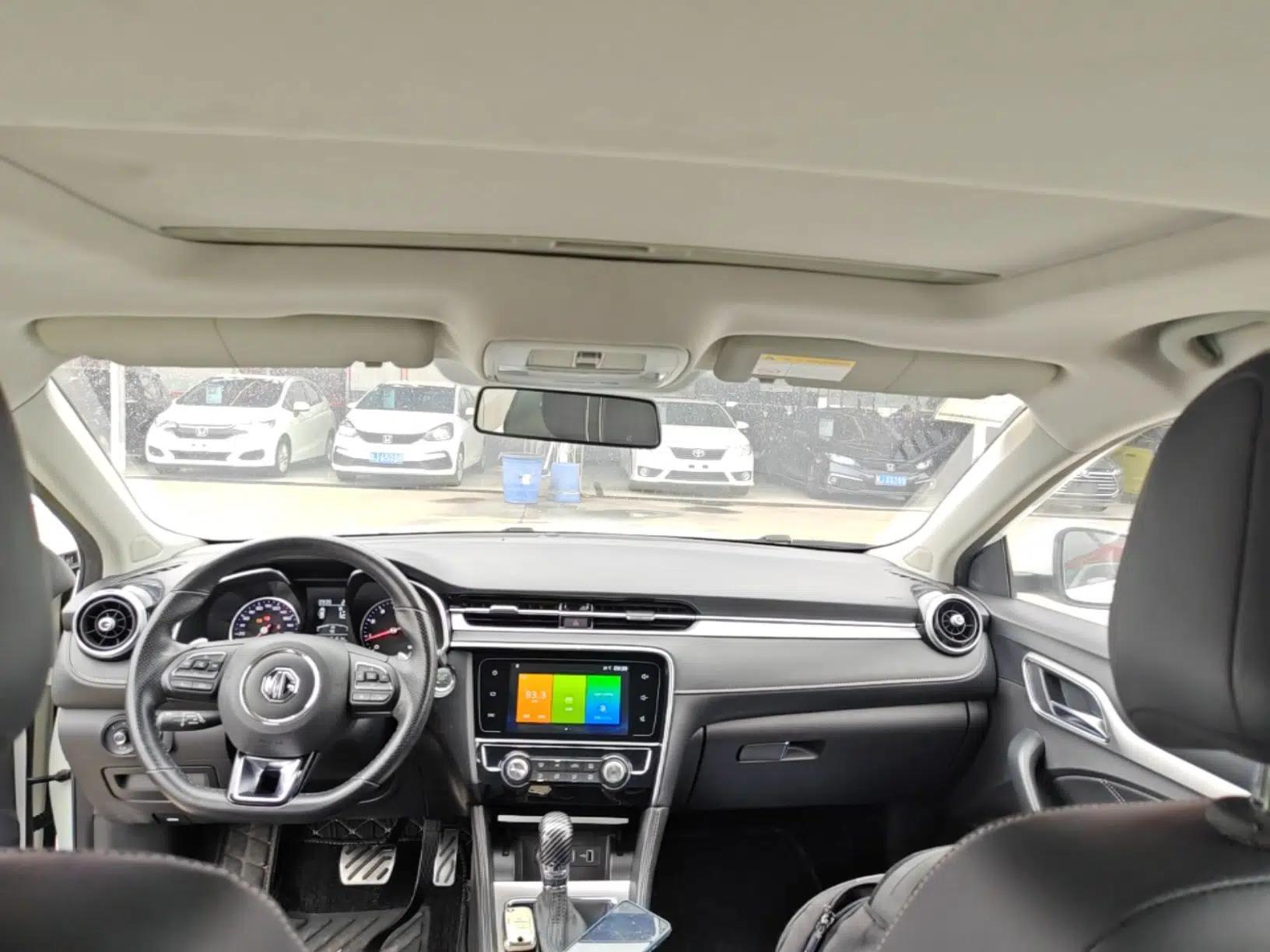 MG 6 2017 20T Automatic Luxury Smart Connect Version China V Standard — миниатюра 20