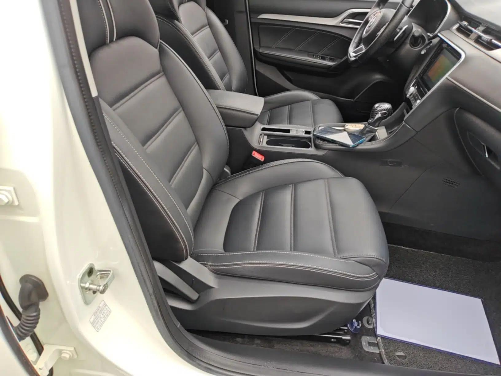 MG 6 2017 20T Automatic Luxury Smart Connect Version China V Standard — миниатюра 23