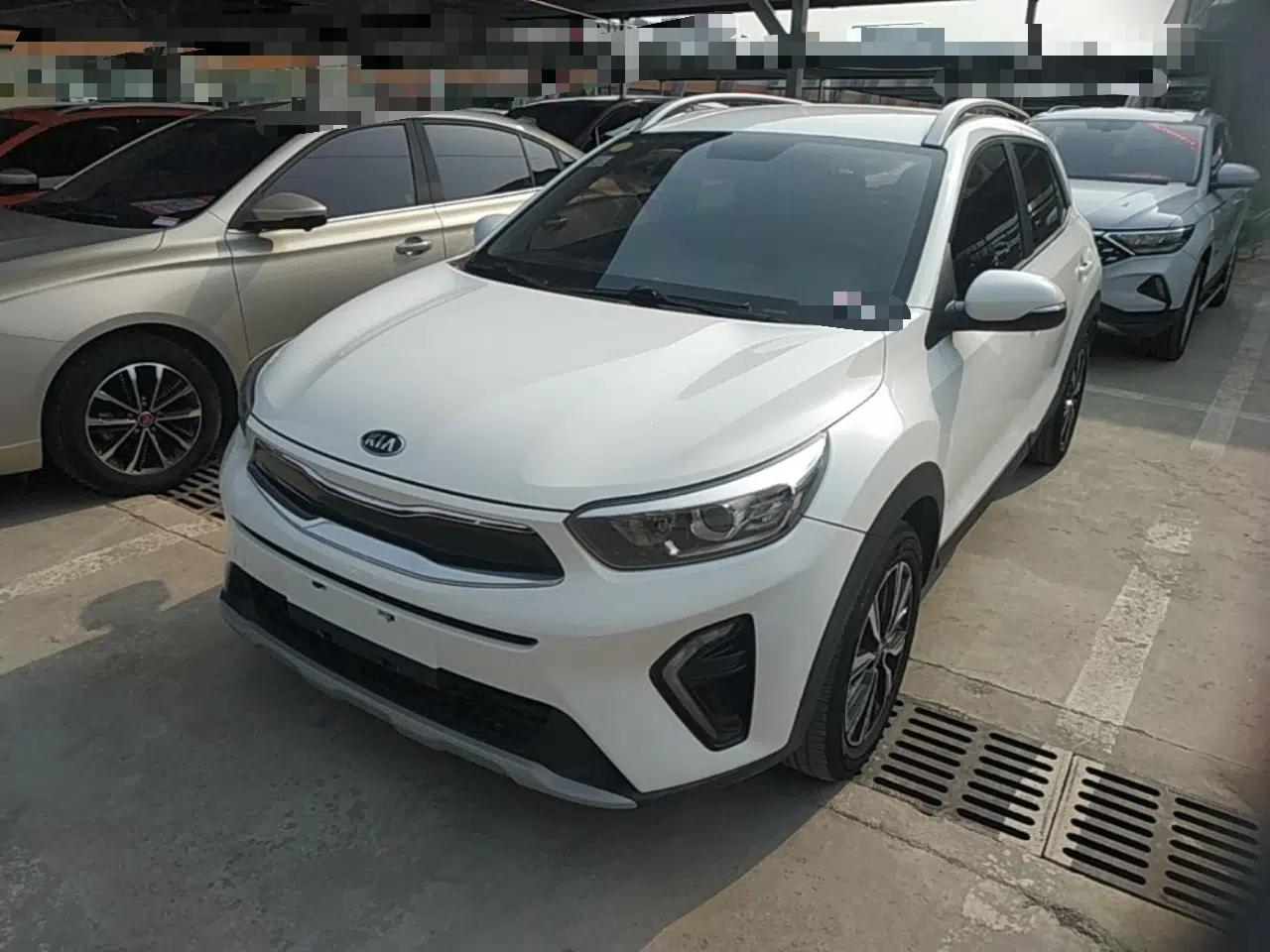 Kia kx1 Stonic 2019 1.4L Manual Fun Edition China VI Standard — миниатюра 1