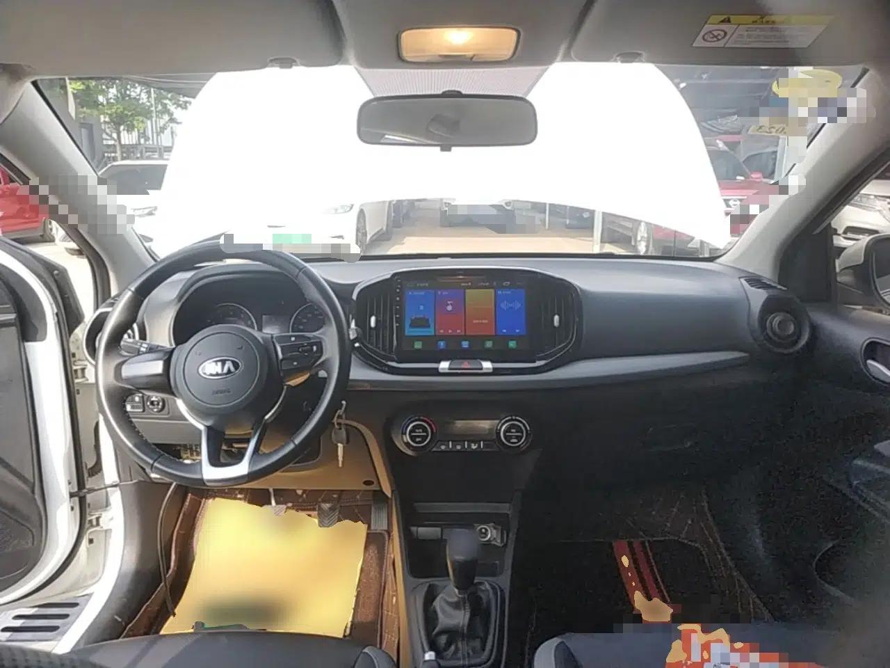 Kia kx1 Stonic 2019 1.4L Manual Fun Edition China VI Standard — миниатюра 13