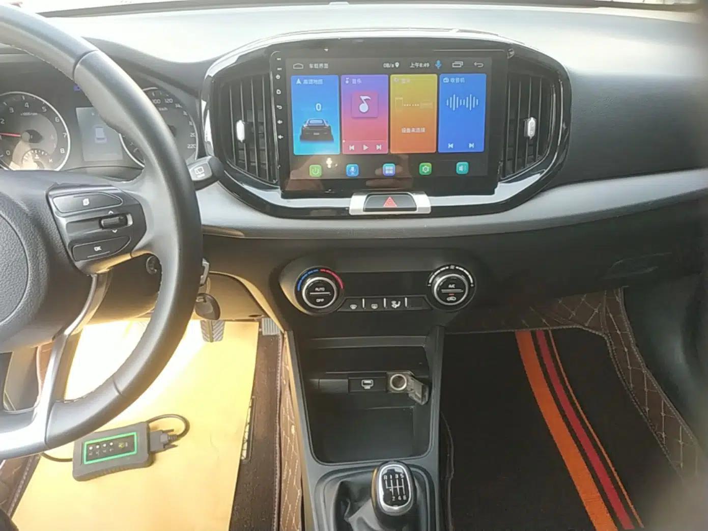 Kia kx1 Stonic 2019 1.4L Manual Fun Edition China VI Standard — миниатюра 16