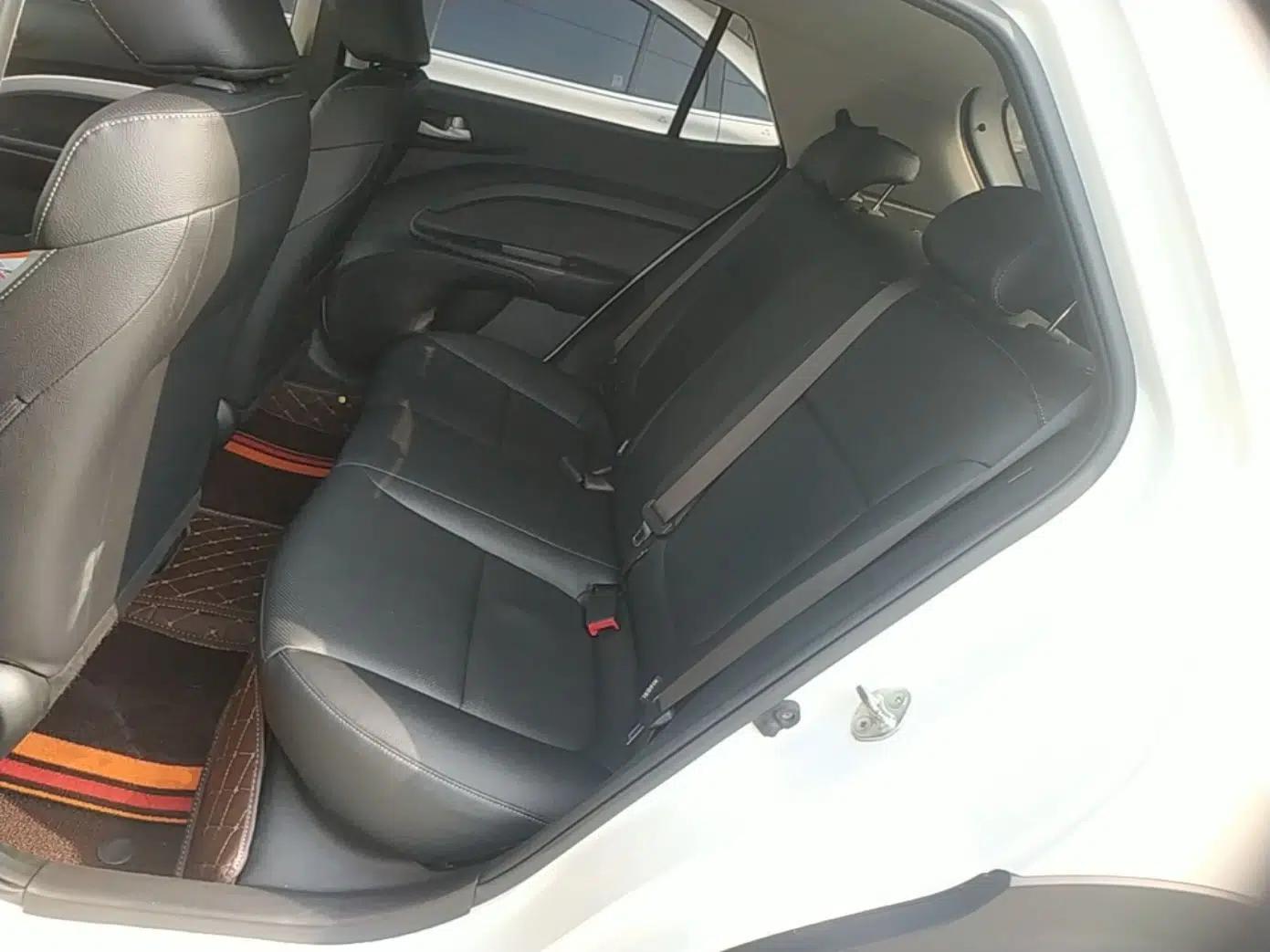 Kia kx1 Stonic 2019 1.4L Manual Fun Edition China VI Standard — миниатюра 20