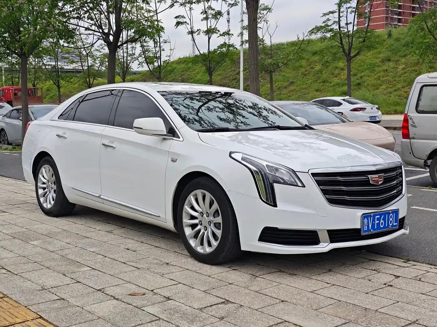 2018 Cadillac XTS 28T Technology Edition — миниатюра 3