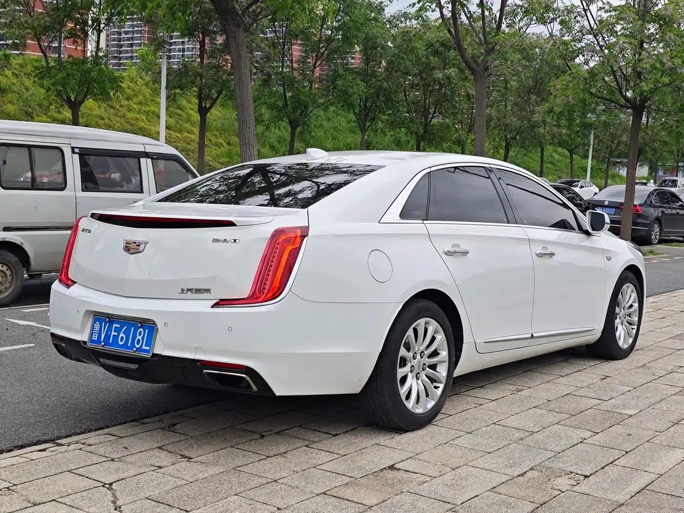 2018 Cadillac XTS 28T Technology Edition — миниатюра 7