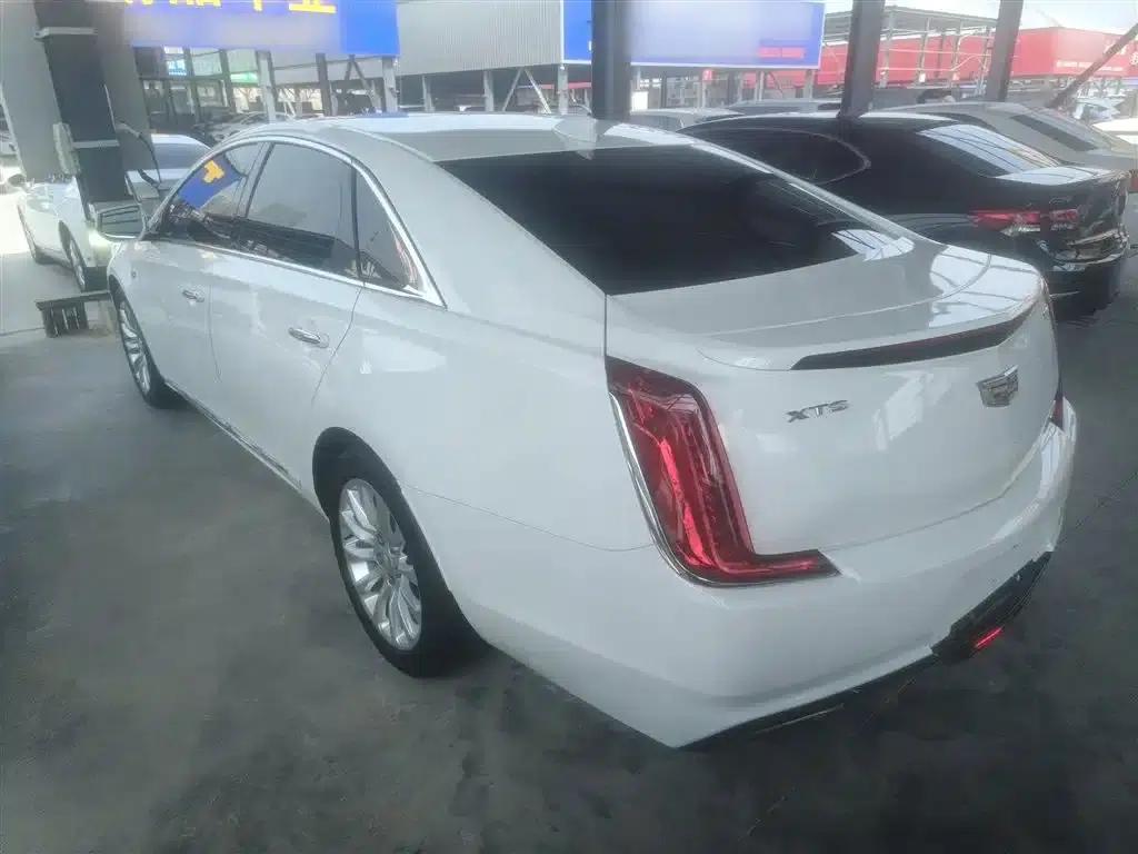 2018 Cadillac XTS 28T Technology Edition — миниатюра 5